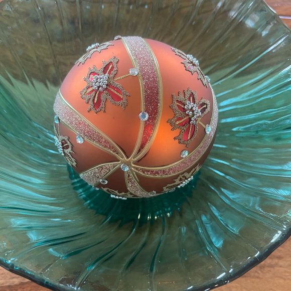 Large Orange Glass Ornament - no box - Picture 4 of 4